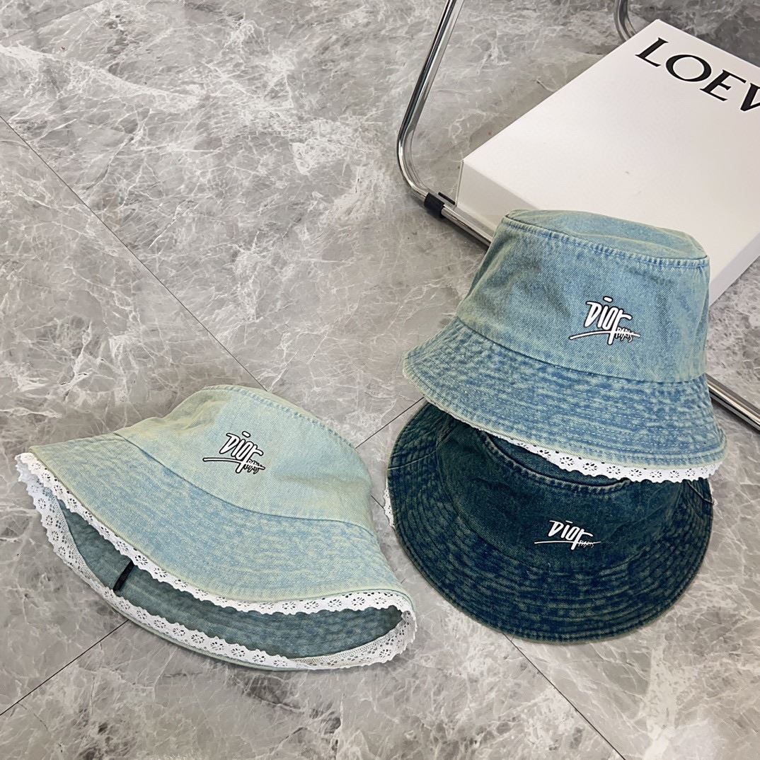 Christian Dior Caps